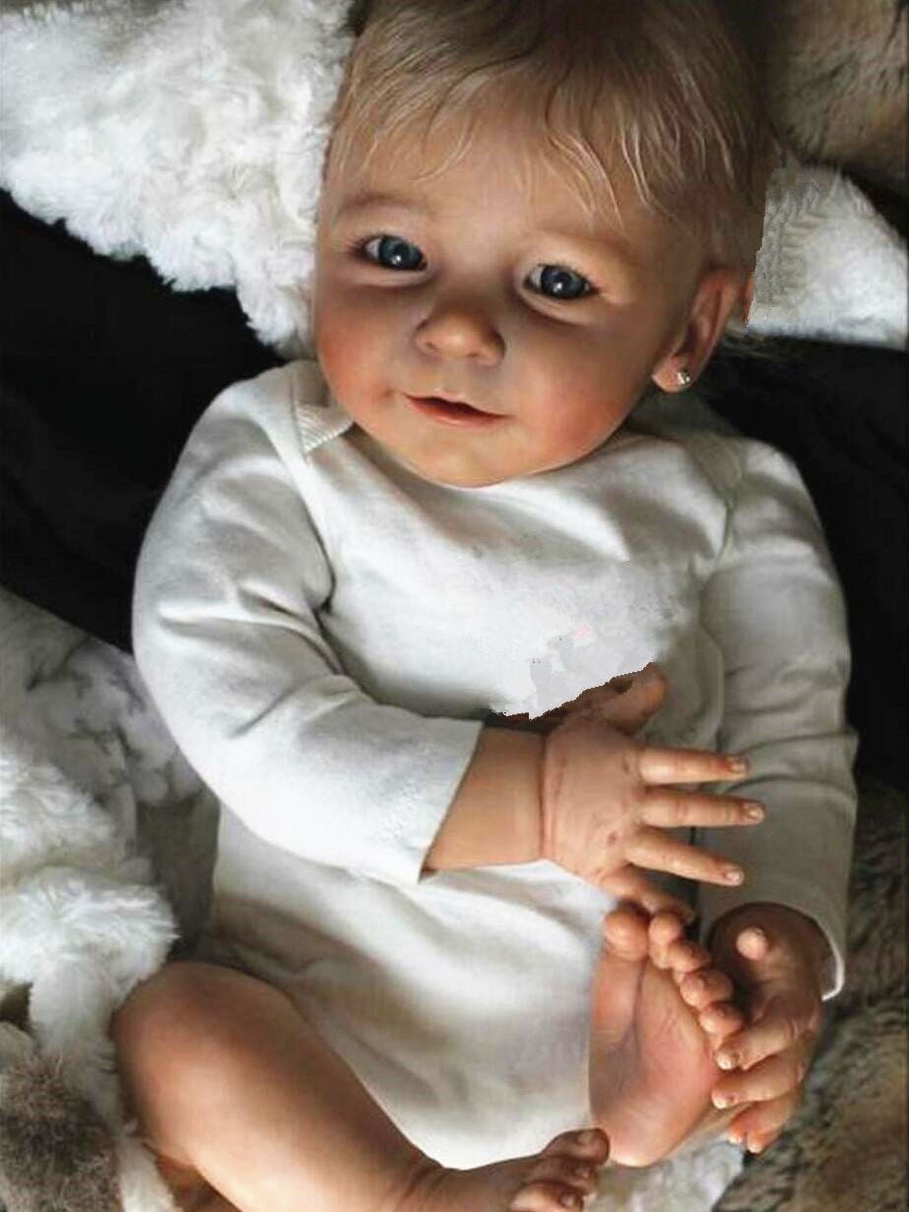 iCradle Cuddly Lifelike Reborn Baby Dolls Girl 22 Inch 55 CM Realistic Newborn Babies Handmade Soft Cloth Body Gift for Kids 3+