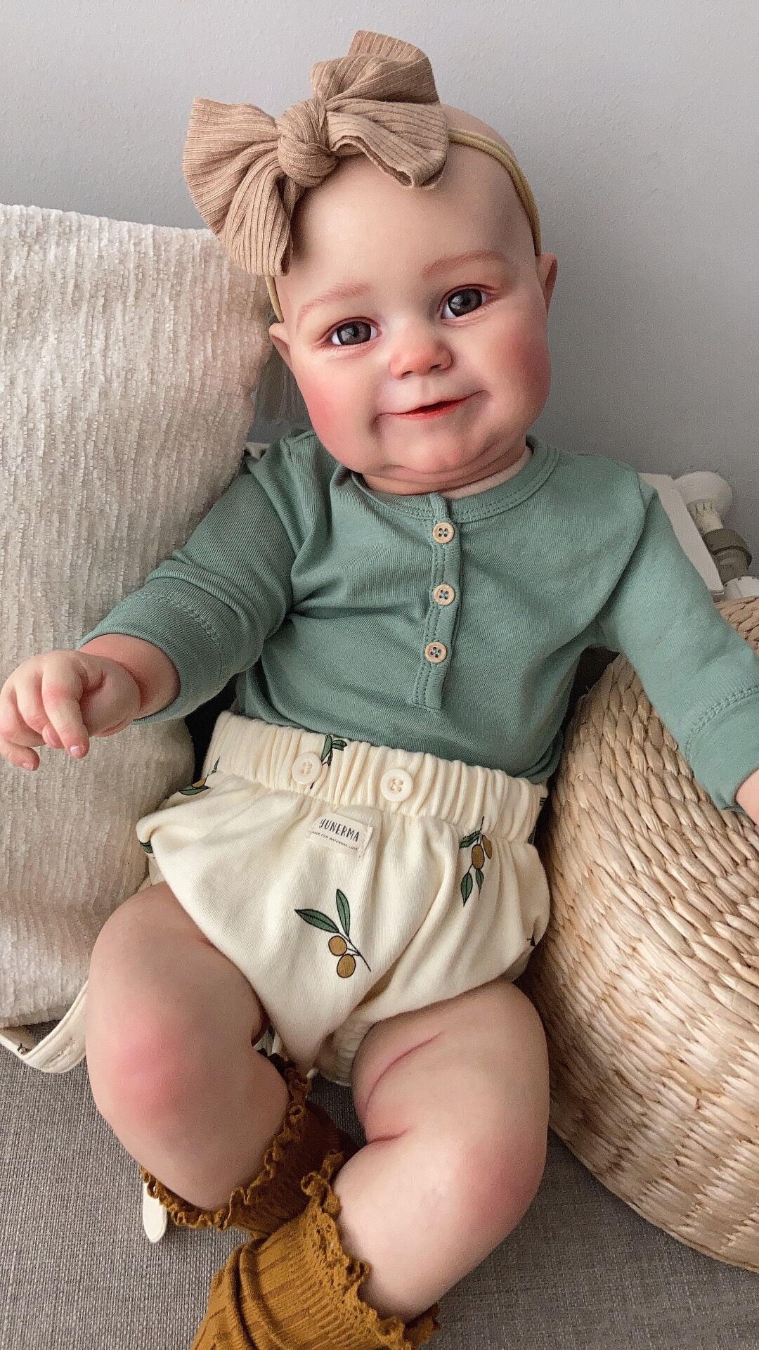 iCradle Lifelike Reborn Baby Dolls Girl 20 inches Soft Vinyl Realistic