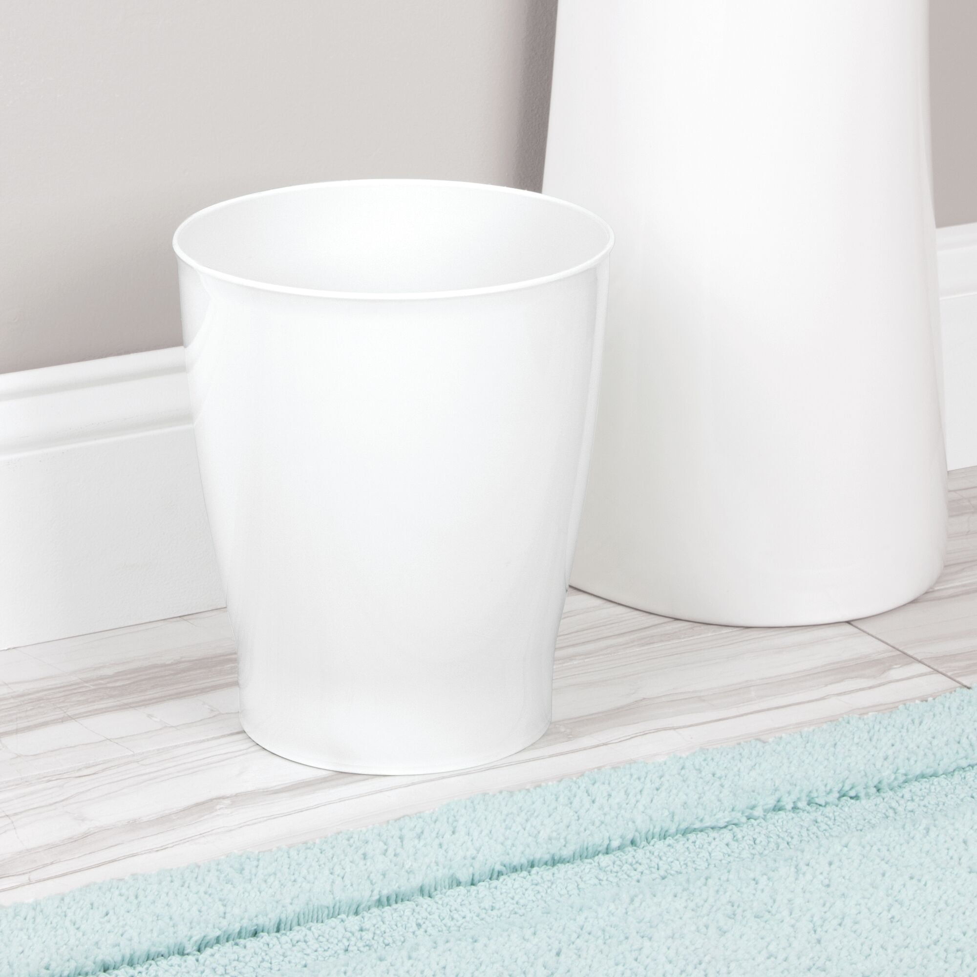 Compact White Plastic Bathroom Wastebasket