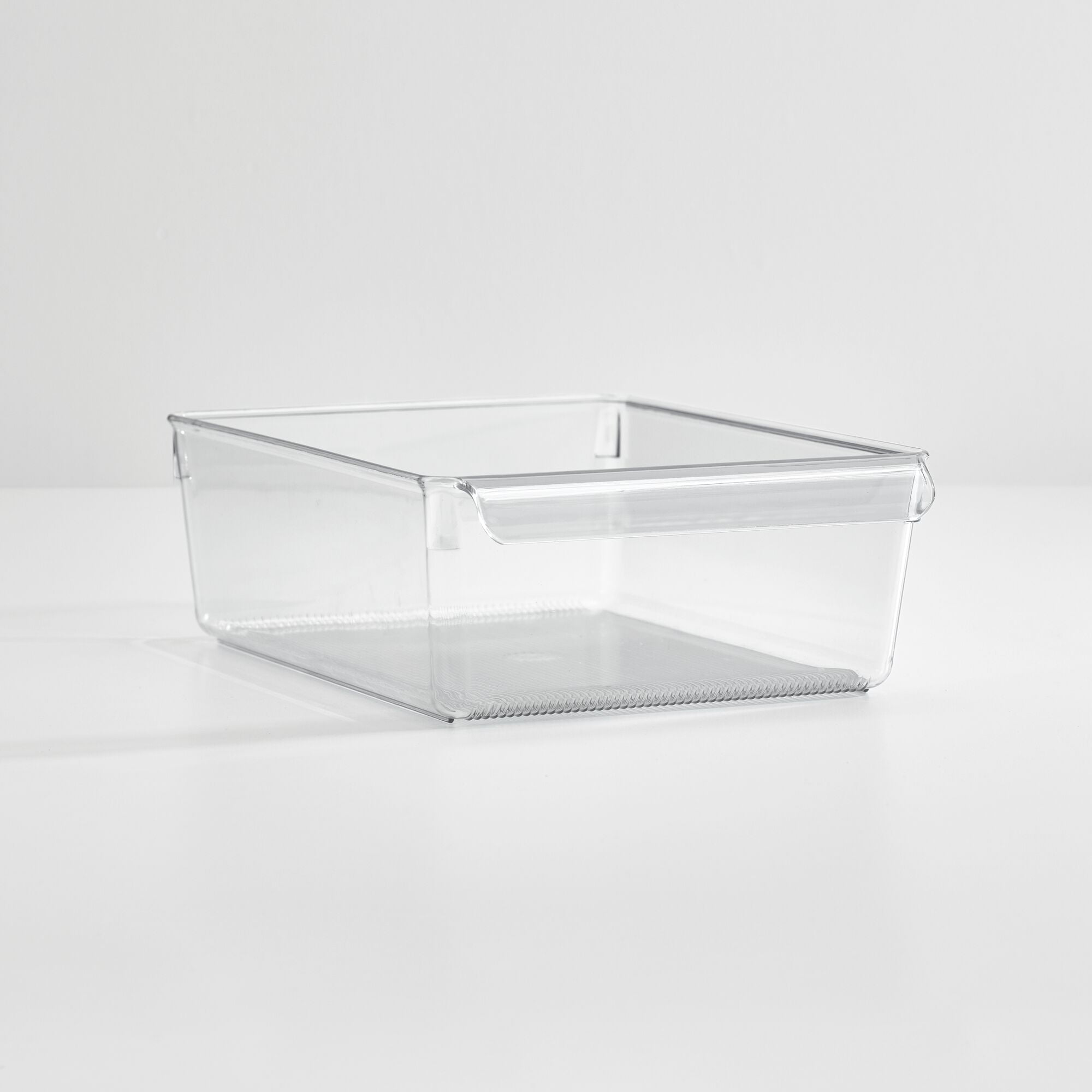 Linus Plastic Fridge and Freezer Storage Organizer Bin with Handle, Clear Container for Food, Drinks, Produce Organization, 8" x 11.5" x 3.5", Clear