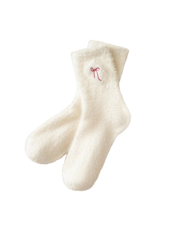 Fuzzy Socks Soft Socks for Women Fuzzy Gifts for Women Fuzzy Slipper Socks Thick Fuzzy Socks Fluffy Socks Comfortable Socks for Women Beige One Size