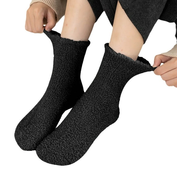 iOPQO Small Gifts for Women, Cute Fuzzy Socks, House Socks for Women Indoor, Thick Fuzzy Socks, Gifts for Women, Black One Size