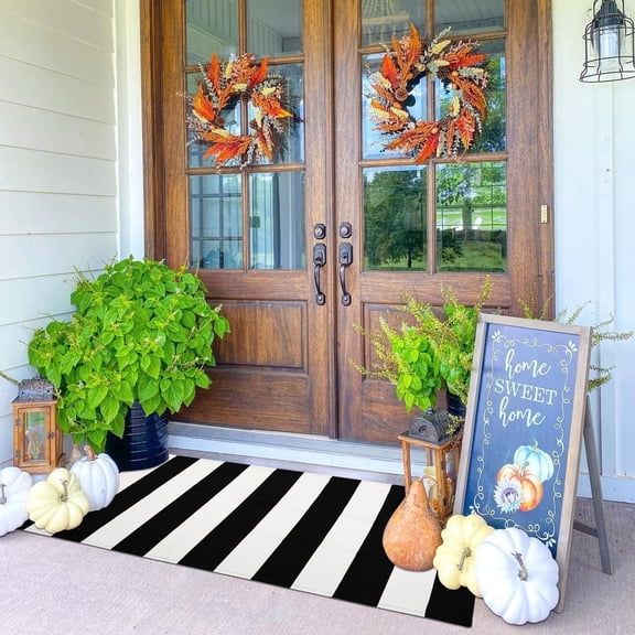 iOhouze Outdoor Rug 2x4.3 ft Washable Black and White Striped Runner Rug Farmhouse Hallway Runner Rug Hand Woven Cotton Outdoor Rug for Front Door Porch Patio