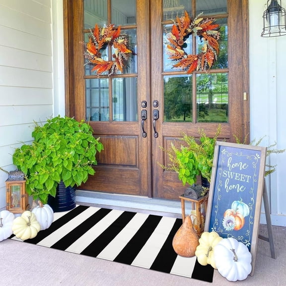 iOhouze Outdoor Rug 2x4.3 ft Washable Black and White Striped Runner Rug Farmhouse Hallway Runner Rug Hand Woven Cotton Outdoor Rug for Front Door Porch Patio