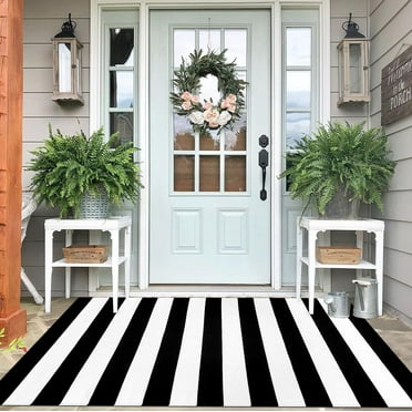 iOhouze Outdoor Rugs 4 x 6ft Washable Area Rugs Black and White Cotton Entrance Mat Patio Front Porch Decor Area Rug