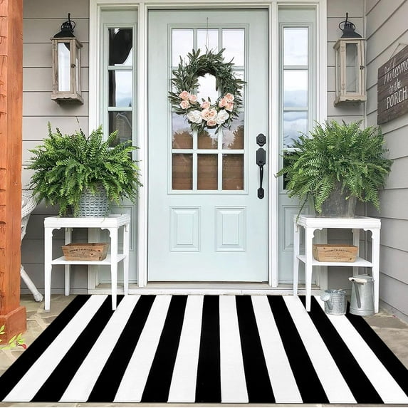 iOhouze Outdoor Rugs 4 x 6ft Washable Area Rugs Black and White Cotton Entrance Mat Patio Front Porch Decor Area Rug