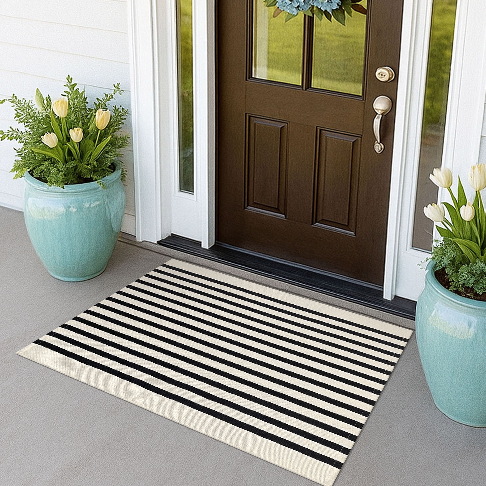iOhouze Outdoor Rugs Black and Beige Striped Porch Rug 2.3 x3.6 ft Outdoor Doormats Front Door Rug for Front Door Kitchen Hallway Bedroom Laundry Room - Walmart.com