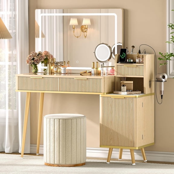 iPormis Vanity Desk with Mirror and Lights, Fluted Glass Top Makeup Vanity with 1X/5X Magnification and Charging Station /Adjustable Shelves for Women/ Girls ,Natural Oak