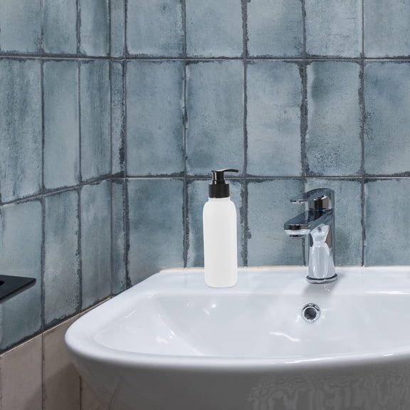 ibasenice 10Pcs Black Plastic Lotion Dispenser Pump for Bottles Compatible with Soap Shampoo and Conditioner