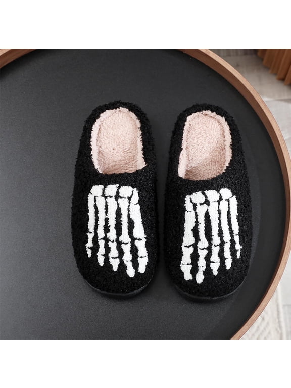 Halloween Slippers for Men Women Pumpkin Ghost Bat Orthopedic on Halloween Party Shoes Closed Toe Memory Foam Fun Cute Warm Lining Bedroom House Shoes