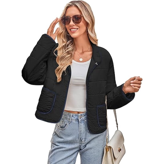 Fiophy Women's Color Block Quilted Puffer Jacket Casual Padded Coat Lightweight Hook and Eye Short Outwear with Patch Pockets, Black, L