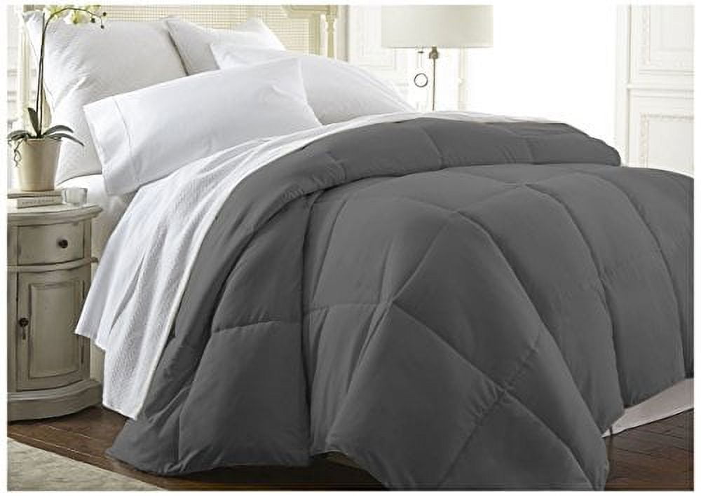 Ienjoy Home Home 3-Piece Light Gray Full/Queen Comforter Set in the Bedding  Sets department at
