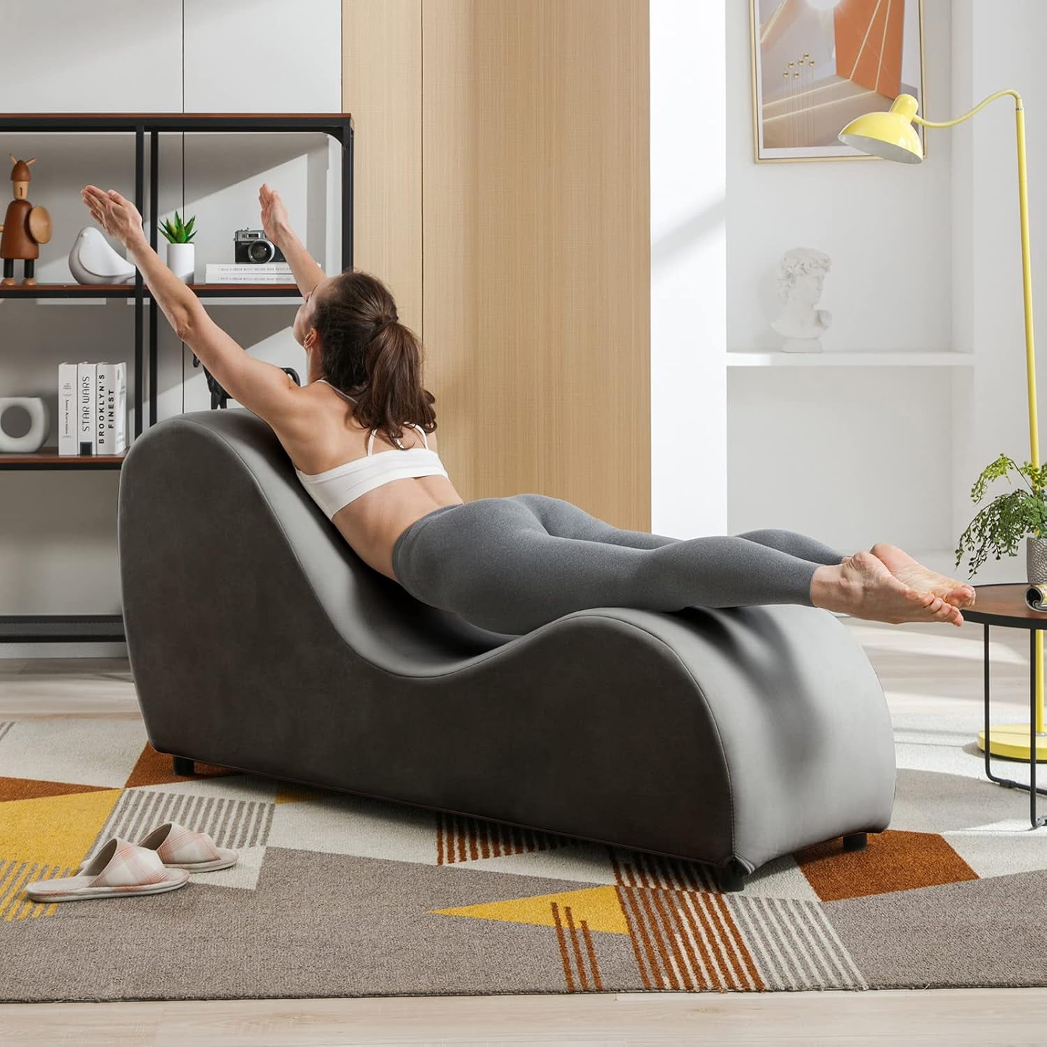 ijuicy Modern Velvet Yoga Chaise Lounge Chair, Ergonomic, S-Shaped