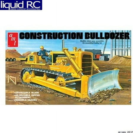 Skill 3 Model Kit Construction Bulldozer 1/25 Scale Model by AMT