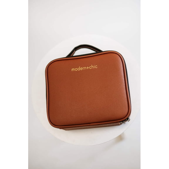 isabella customizable cosmetic case