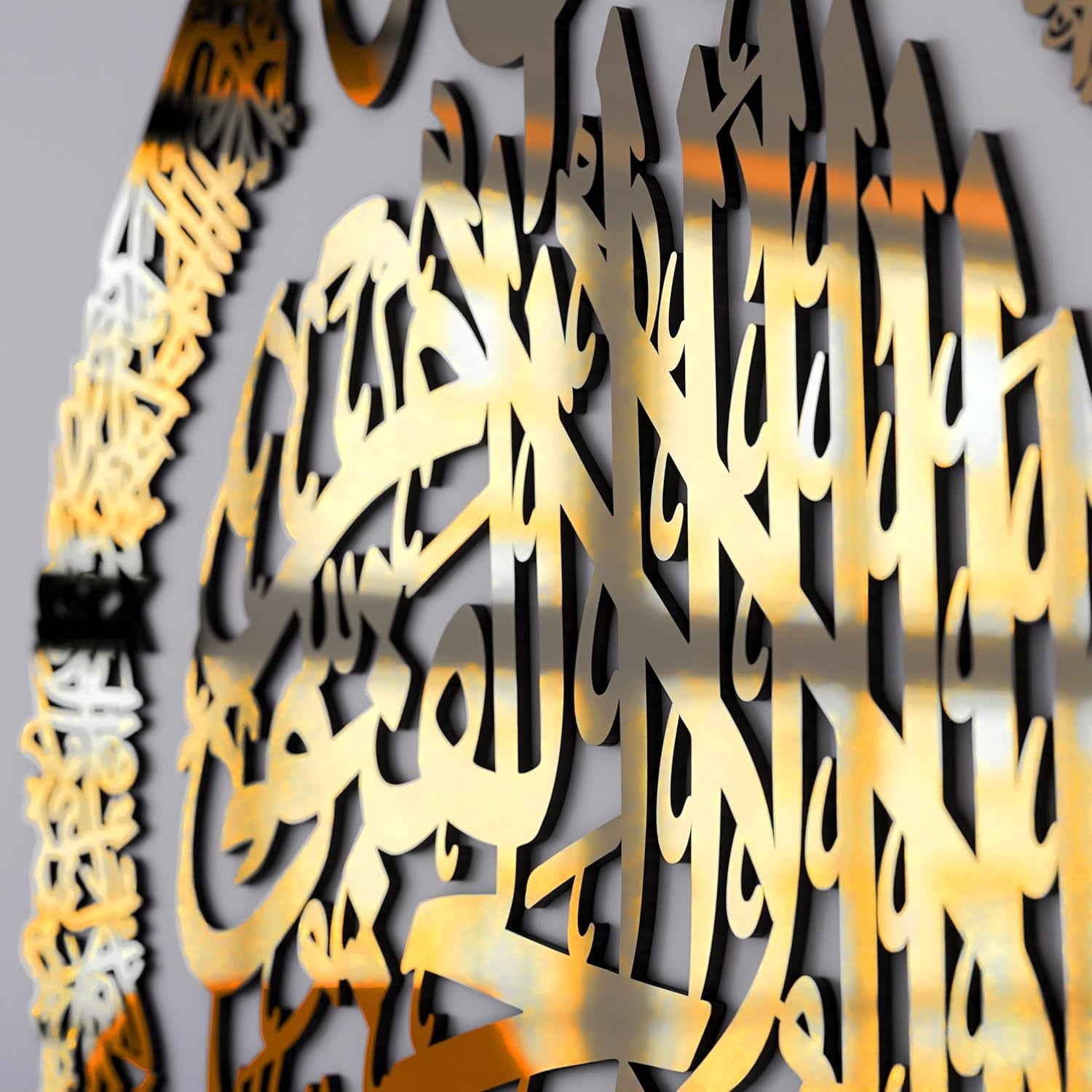 iwa concept Ayatul Kursi Mihrab koepelontwerp, islamitische muurkunst, Arabische kalligrafie, gebedskamerdecoratie, housewarming cadeau voor moslims tijdens de Ramadan (groot, in zwart uit zilver