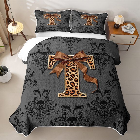 jejeloiu Fashion Leopard Monogram T Quilt Full For Kids,Antique Damask Detail Full Bedspread Sets,3 Pieces