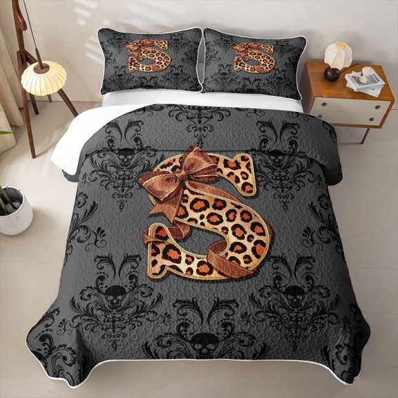 jejeloiu Gothic Damask Texture Quilt King For Girls,Leopard Monogram S Print King Coverlet Set,3pcs