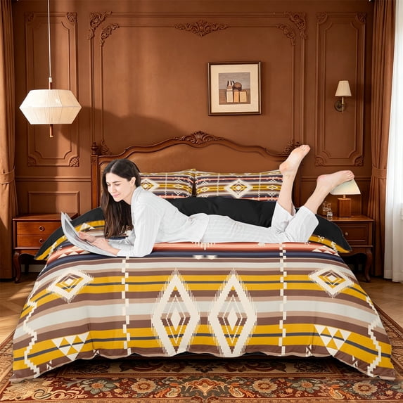 jejeloiu Sunset Aztec Duvet Cover Queen For Men Women,Geometric Print Queen Bedding,Brown Yellow,Black Reversible,3-Piece,1 Duvet Cover and 2 Pillowcases