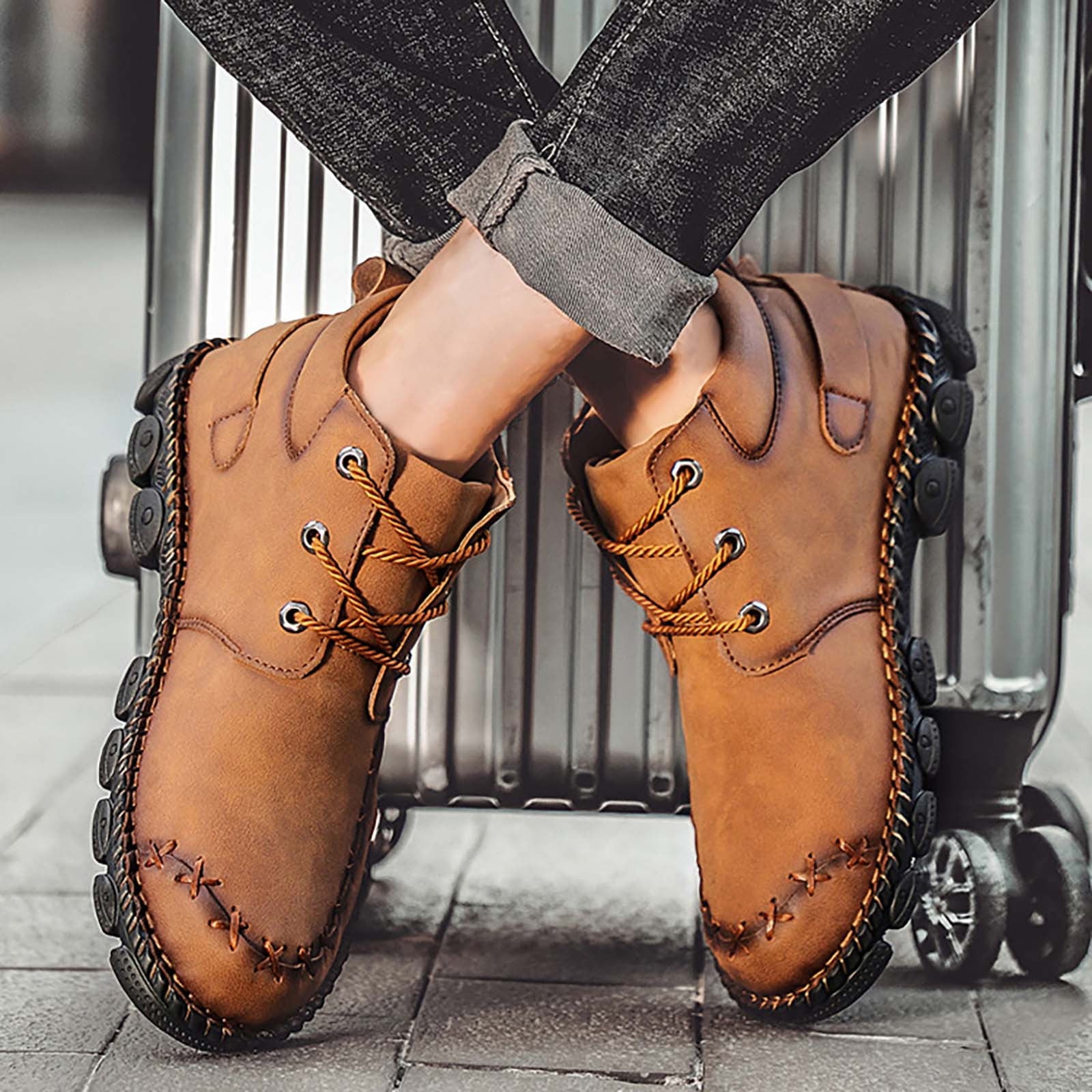 mens hiking shoes clearance