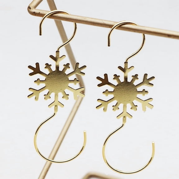 kcavykas Christmas Ornaments 10PC Holiday Christmas Snowflake Hooks Wall Pendant Scene Arrangement Metal Tree Hangers Decorative Snowflake Hook Ornaments for Christmas Tree Home Party Christmas Decor
