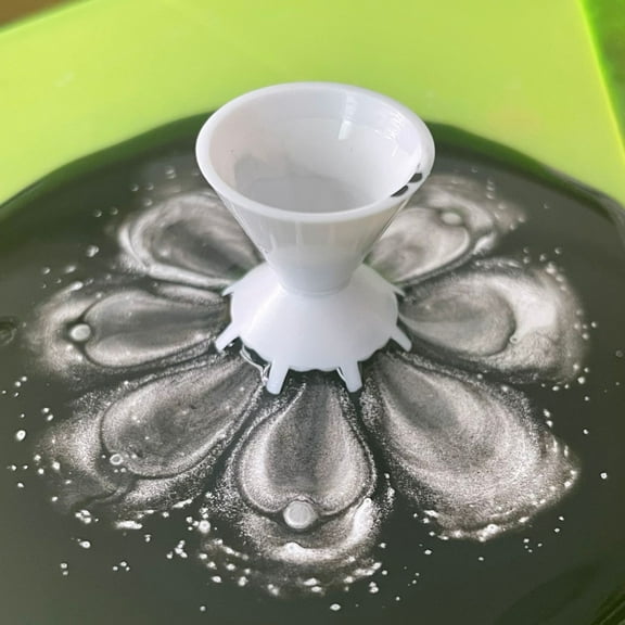 kkbbma Acrylic Pouring Cup, 7-Foot Funnel Divider Paint Pouring Cup Supplies, Mini Measuring Cups for DIY Fluid Art, Resin Craft, and Painting Techniques