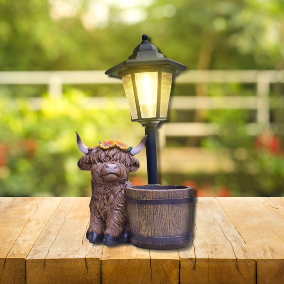 koolsoo Cow Statue Decoration with Solar Lights, Stylish Landscape Lamp, Gift, Ornament, Animal Sculpture for Garden, Lawn, Yard, Patio Wood Bucket