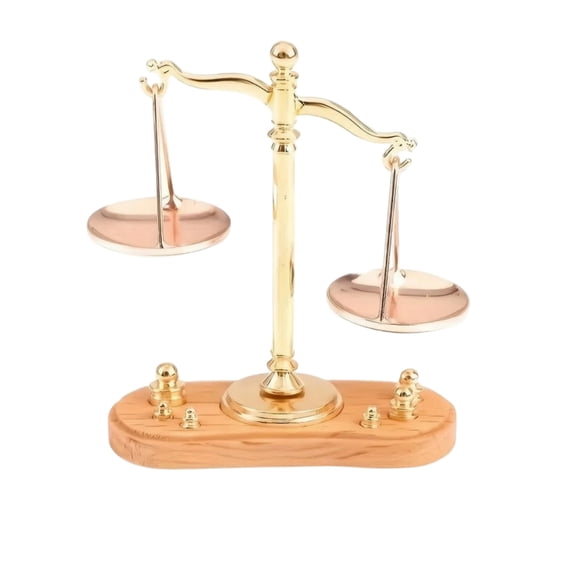 koolsoo Miniature Balance Scale Vintage Design Compact Wood Base Gold Finish Decorative Model for Craft Displays