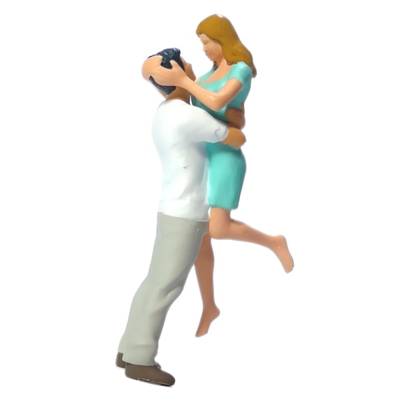 lanema 1/64 Romance Couple Hug Miniature Resin Figurine Love Resin Statue Perfect for Home Decors & Model Scene