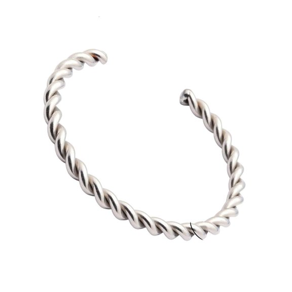 lanema Fashionable Silver Plated Cuff Bangle Sturdy Stainless Steel Jewelry Statement Pieces Pprtable Accessory for Daily Use