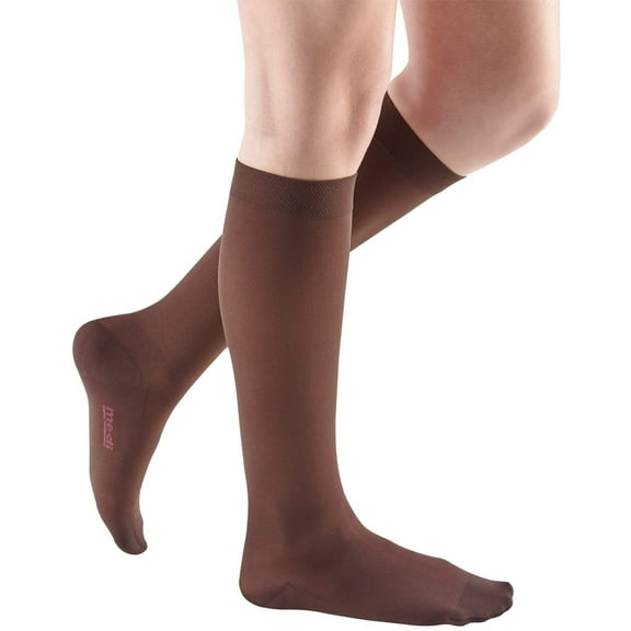 mediven comfort for Men & Women, 20-30 mmHg Calf High Closed Toe Compression Stockings, Chocolate, III-Petite