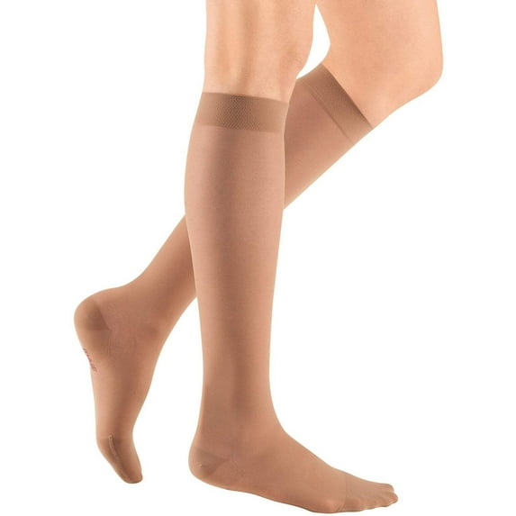 mediven sheer & soft for Women, 30-40 mmHg Calf High Closed Toe Compression Stockings, Natural, II-Standard