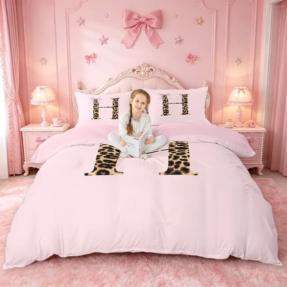 meiyoeat Pink Print Alphabet Bedding,Cheetah Bow Tie Initial Design Duvet Cover Full For Girl,Pink Reversible,3-Piece,1 Duvet Cover and 2 Pillowcases