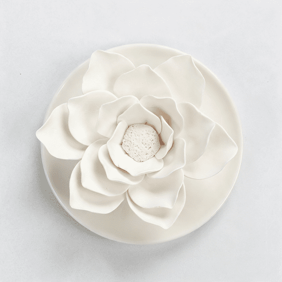 mirlewaiy Lotus Flower Essential Oil Diffuser, Ceramic Passive Aromatherapy Ornament with TrayStyle9