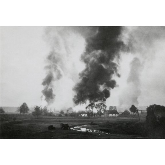 n Village In Flames During The German Invasion Of The Soviet Union . In The Summer Of 1941 History (24 x