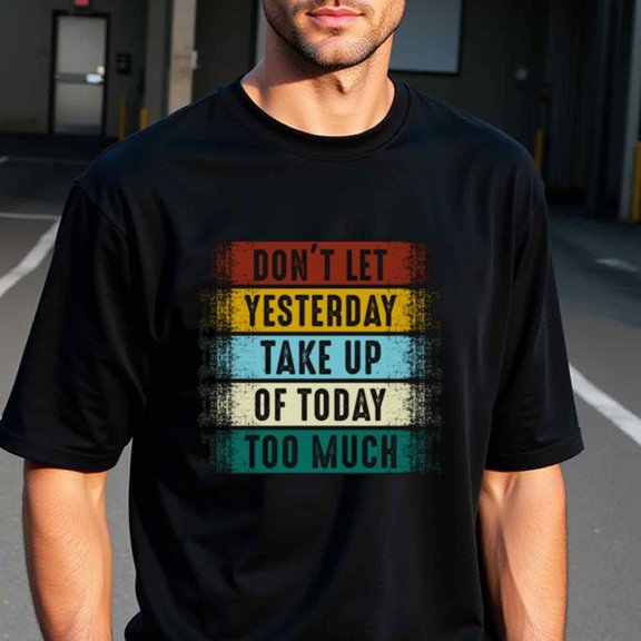 natee Greatest Mom in the Universe Graphic T-Shirt - Black Casual Short Sleeve Tee with Colorful Geometric Applique Design, Machine Washable Round Neck Top for Casual Attire & Casual Outings