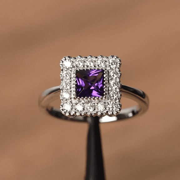 natural amethyst engagement rings princess cut gemstone rings February birthstone sterling silver rings
