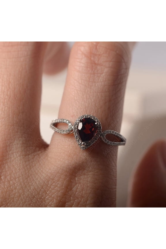 natural garnet ring 925 sterling silver solitaire engagement ring January birthstone red gemstone ring