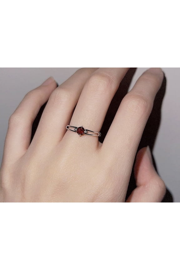 natural garnet ring 925 sterling silver solitaire engagement ring January birthstone red gemstone ring