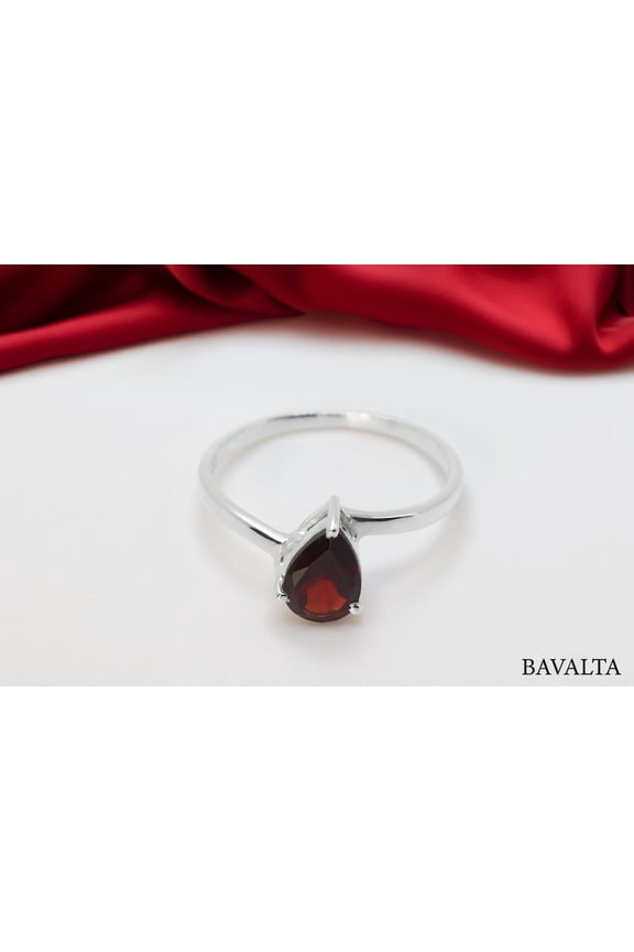 natural garnet ring 925 sterling silver solitaire engagement ring January birthstone red gemstone ring