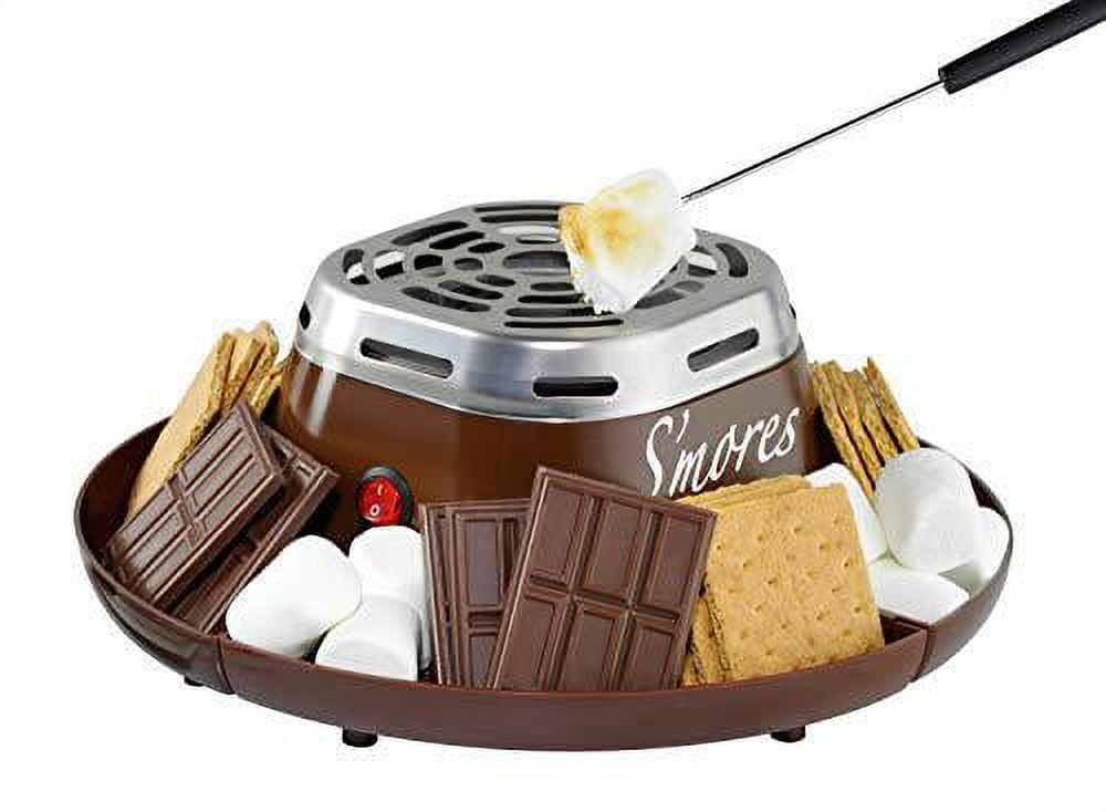 https://i5.walmartimages.com/seo/nostalgia-indoor-electric-stainless-steel-s-mores-maker-4-compartment-trays-graham-crackers-chocolate-marshmallows-2-roasting-forks-brown_55a1fa59-2388-4aaf-99b8-7395449c06c8.953914a3bcb96c17d4668beff192b548.jpeg