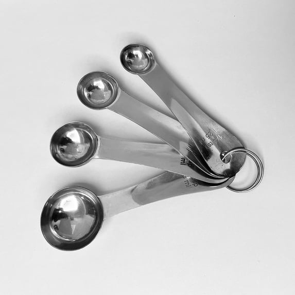 nu steel Stainless Steel Measuring Spoons Set of 4, Round Metal Teaspoon & Tablespoon Measuring Spoons for Dry & Liquid Ingredients - Nesting Kitchen Gadgets For Baking & Cooking, polished steel