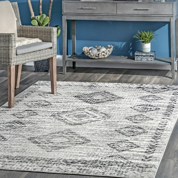 nuLOOM Presley Aztec Distressed Area Rug, 3' x 5', Presley Grey