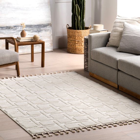 nuLOOM Alafia High-Low Geometric Tasseled Area Rug, 4' x 6', Off White