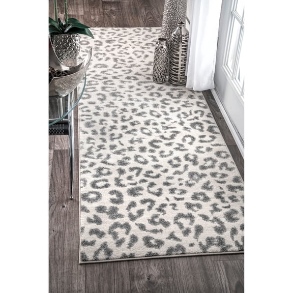 nuLOOM Annette Modern Leopard Print Area Rug, 2' 8" x 8', Grey