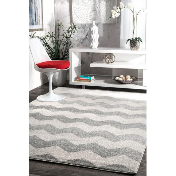 nuLOOM Aponte Chevron Area Rug, 7' 10" x 11' 2", Gray