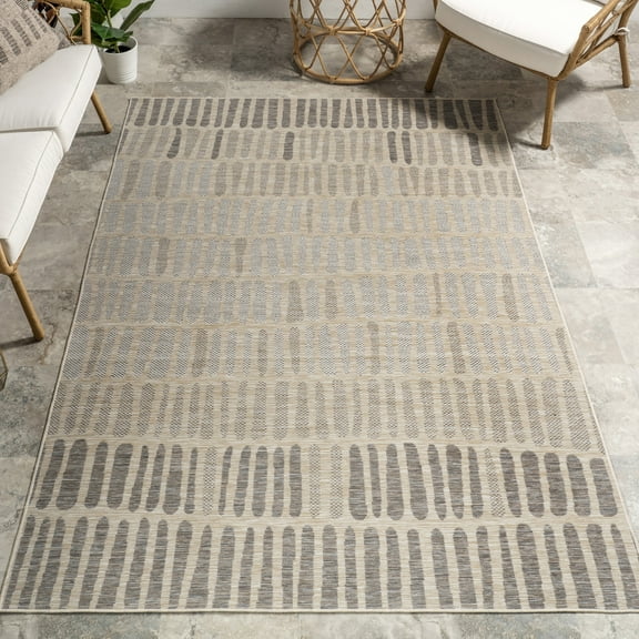 nuLOOM Briseis Geometric Indoor/Outdoor Area Rug, 5' 3" x 7' 7", Briseis Light Grey