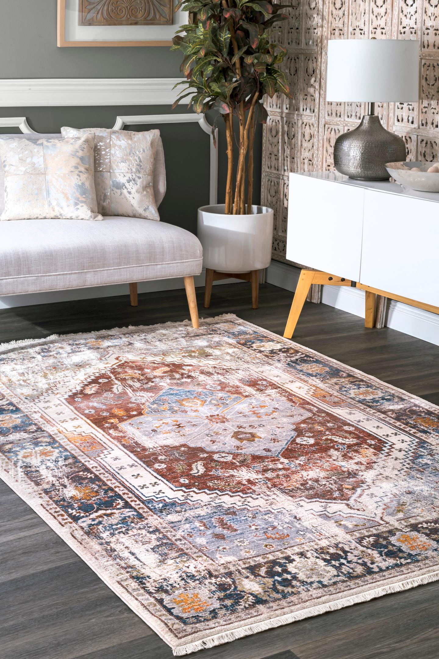 nuLOOM Chikita Medallion Fringe Area Rug