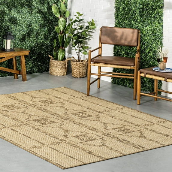 nuLOOM Claudia Tribal Striped Indoor/Outdoor Area Rug, 6' 7" x 9', Beige