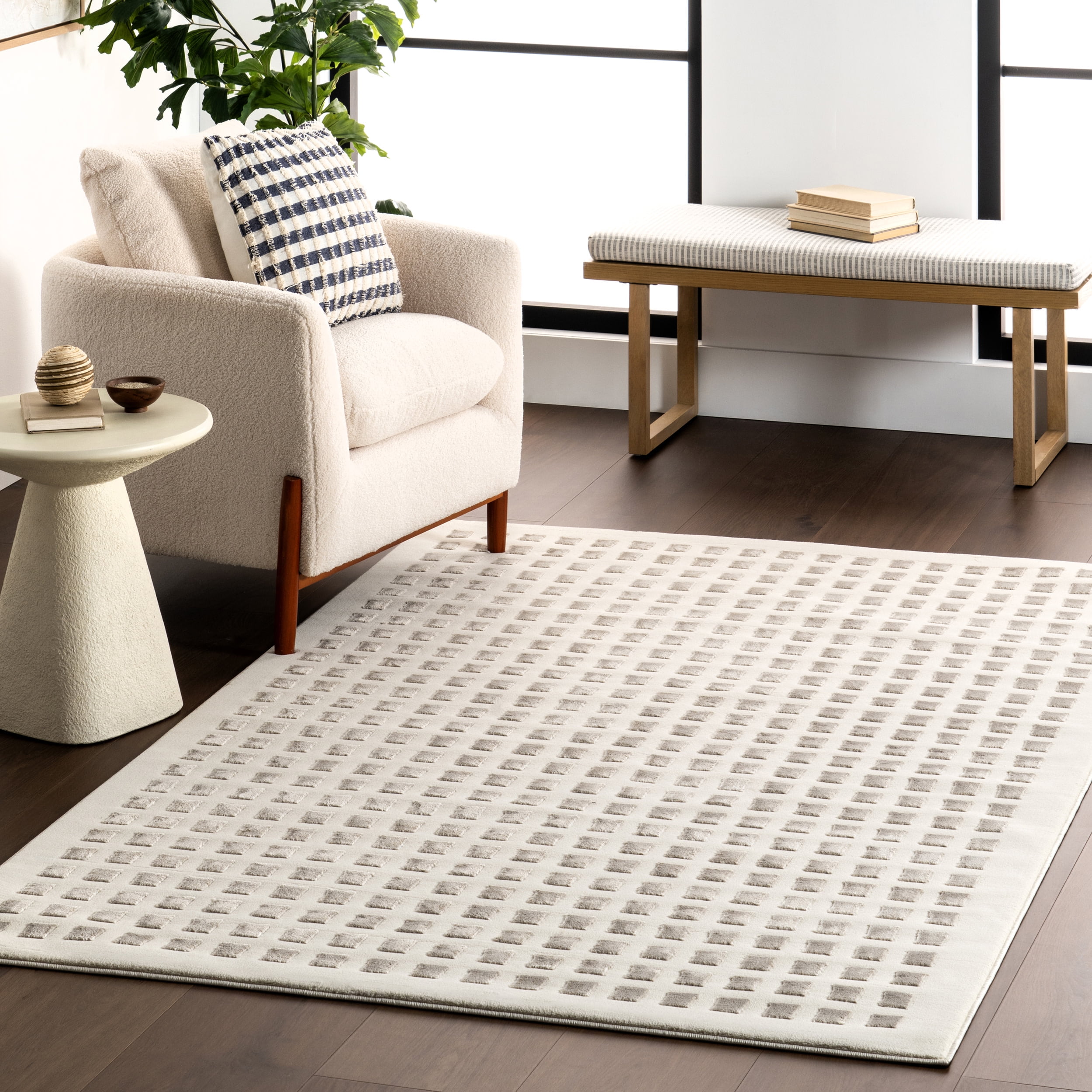 Daleyza 6' Round Cream Checkered Machine Washable Area Rug